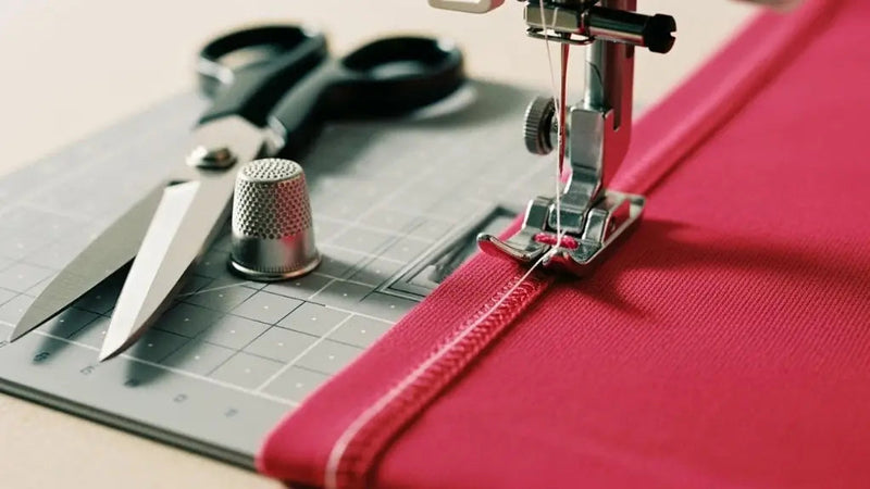 Comment empêcher le tissu jersey de rouler