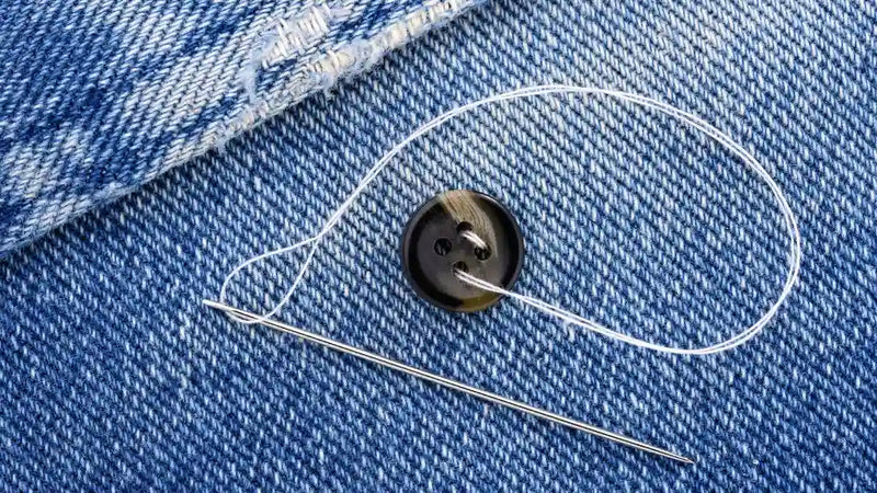 Comment coudre un bouton : astuces et conseils faciles