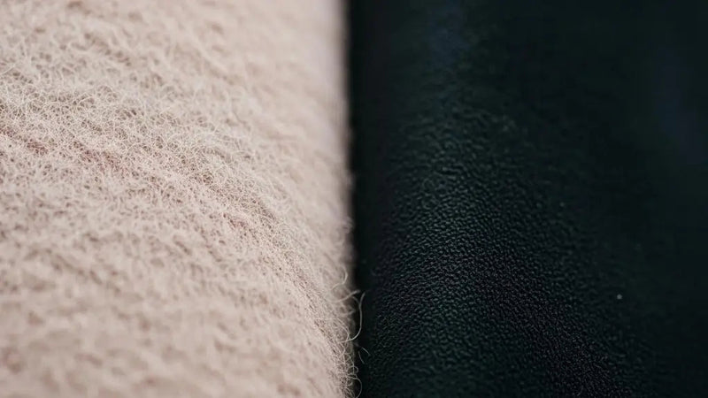 Tissu peau de pêche ou suédine