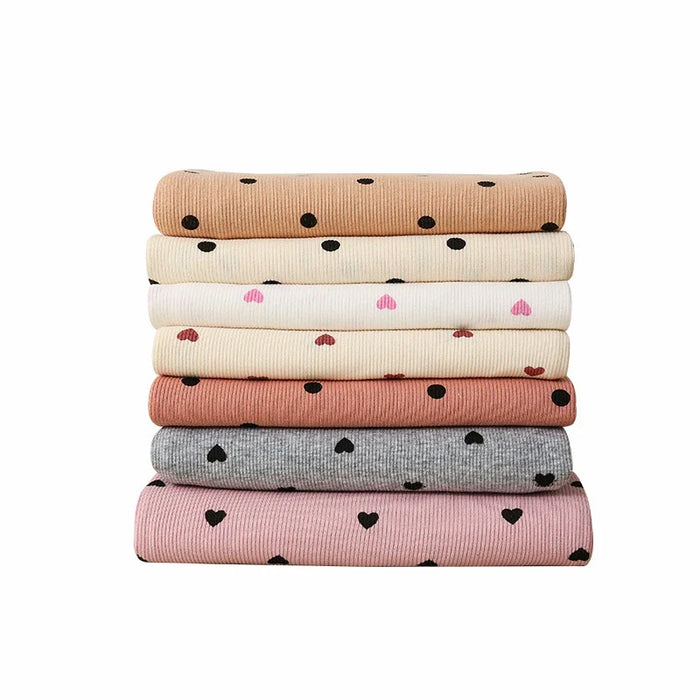 Tissu côtelé imprimé cœur 2x2 au mètre