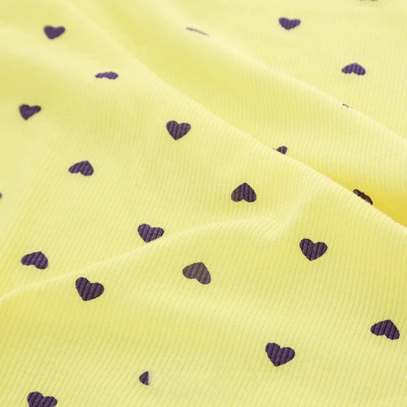 Tissu côtelé imprimé cœur 2x2 au mètre