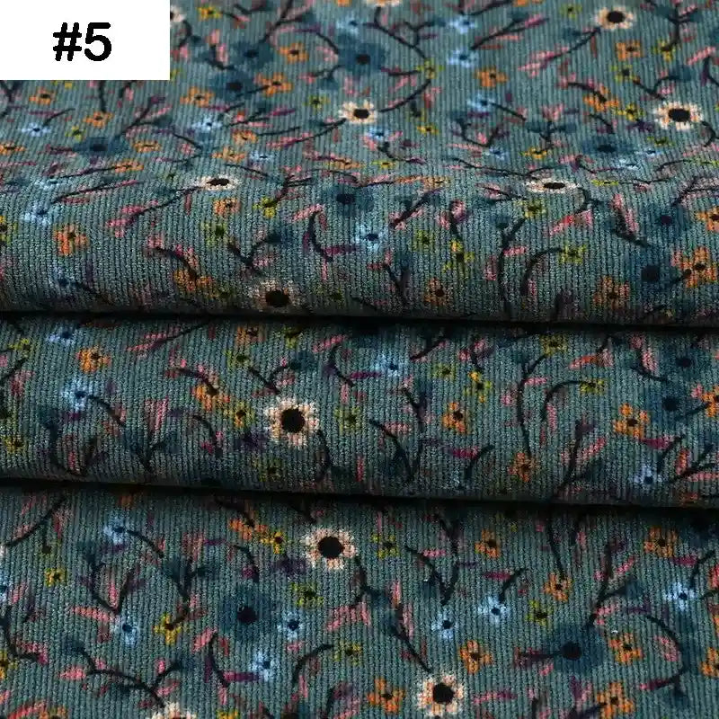 Tissu velour côtelé coton 8 côtes à motif floral au mètre