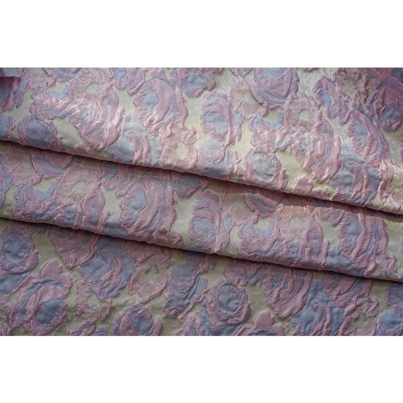 Brocart à motifs bulles et fleurs au mètre