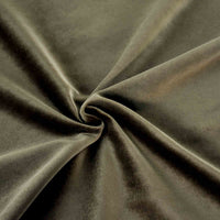 Gros plan sur le Velours de coton 100% pur au mètre de Longan Craft France, un velours uni tissu doux et lisse arrangé en plis délicats pour montrer sa brillance et sa texture pelucheuse. Parfait pour la couture, les loisirs créatifs et l'ameublement.