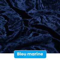 Gros plan sur le tissu en velours froissé au mètre de Longan Craft France, un tissu doux d'un bleu marine profond (63" de large) pour l'ameublement, la couture ou le bricolage. Une étiquette bleue indique "Bleu marine" en blanc.