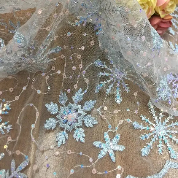 Tulle brodé à sequins au mètre : Tulle à broderie flocon de neige