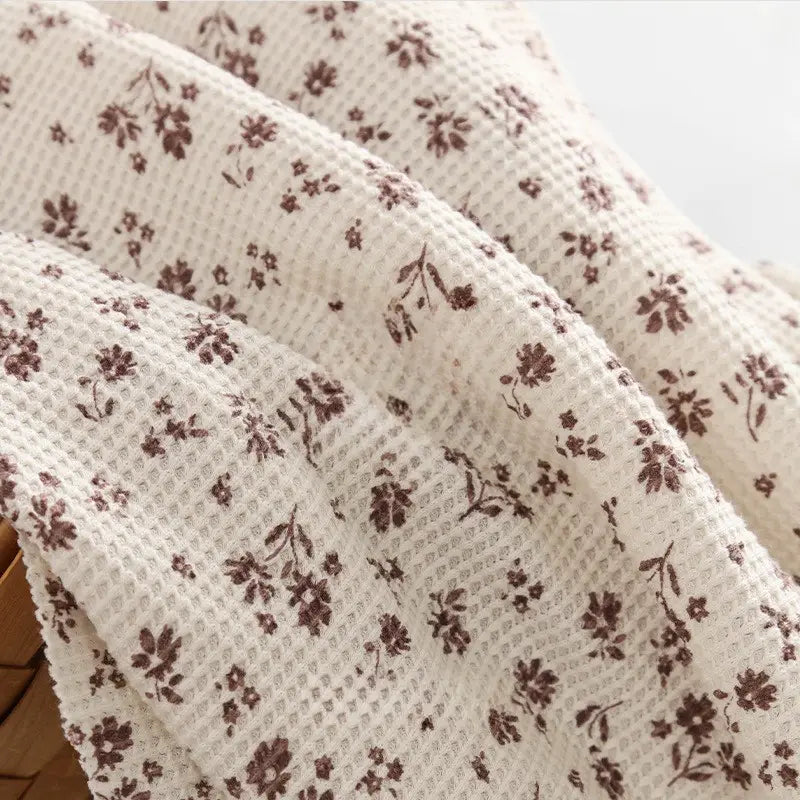 Tissu gaufré à fleurs au mètre