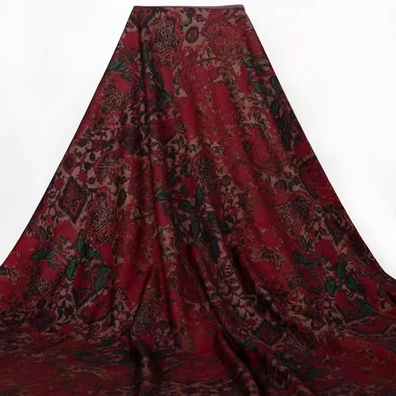 Ponte roma à motif floral au mètre