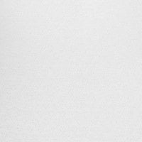 Un gros plan du tissu pointelle cœur au mètre de Longan Craft France montre son motif en forme de cœur subtil et uniformément réparti. Ce tissu extensible de haute qualité est parfait pour les couches de base DIY et les vêtements d'intérieur. Il est impeccable et ne porte aucune marque.