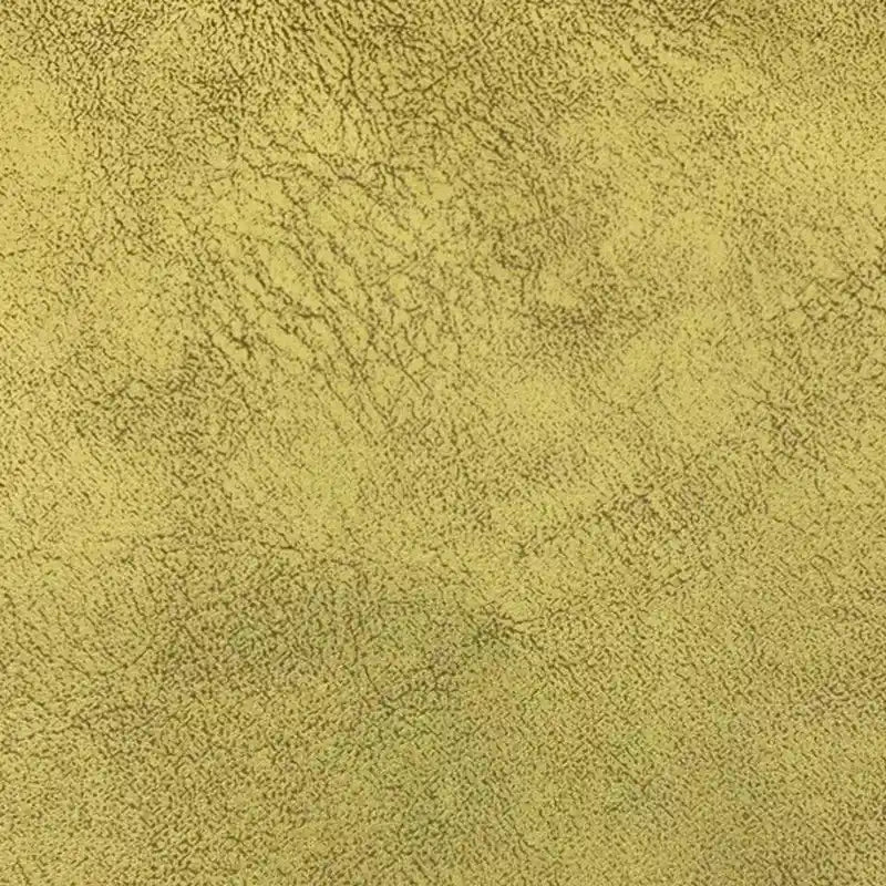 Gros plan sur le tissu suédine imprimé motif litchi de Longon Craft France, un velours de polyester jaune parfait pour les manteaux, les canapés et les projets de bricolage, montrant des craquelures subtiles, des lignes et des motifs de litchi.