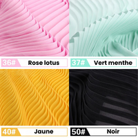 Quatre images en gros plan de Mousseline plissée unie au mètre par Longan Craft France en rose (36# Rose lotus), vert menthe (37# Vert menthe), jaune (40# Jaune) et noir (50# Noir), chacune étiquetée de manière créative en bas.
