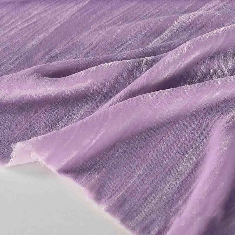 Tissu en velours froissé plissé au mètre