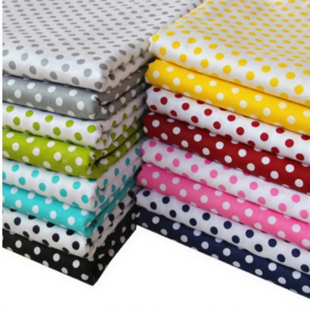 Stacks of Longan Craft France tissu patchwork en coton imprimé pois multicolores-sergé confortable au mètre, idéal pour vêtements, disponible en blanc, gris, jaune, rouge, vert, bleu, rose, noir et marine.