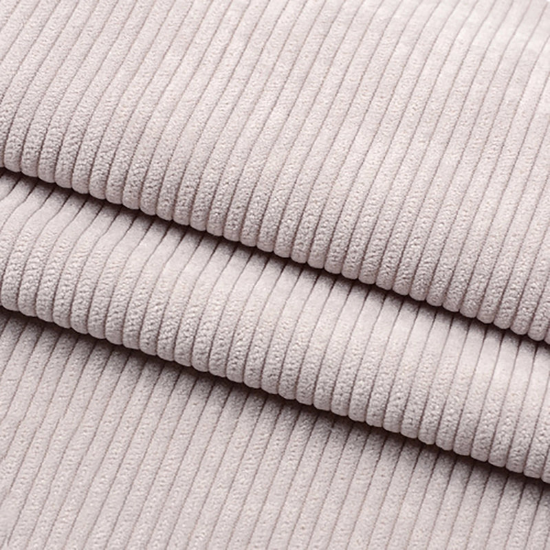 Gros plan sur le Tissu velours côtelé épais 8 côtes au mètre de Longan Craft France, qui se distingue par son toucher doux et ses stries verticales caractéristiques - parfait pour l'ameublement et la décoration intérieure.