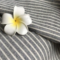 Tissu en lin rayé fin au mètre