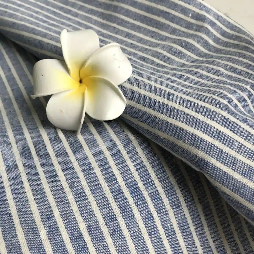 Tissu en lin rayé fin au mètre