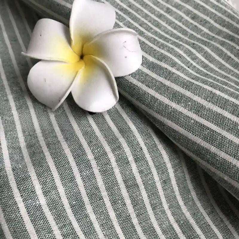 Tissu en lin rayé fin au mètre