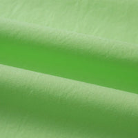 Gros plan sur le Tissu linon de coton tissé au mètre de Longan Craft France, composé de coton linon multicolore à la texture lisse et aux plis diagonaux doux, parfait comme doublure de coton haute douceur.