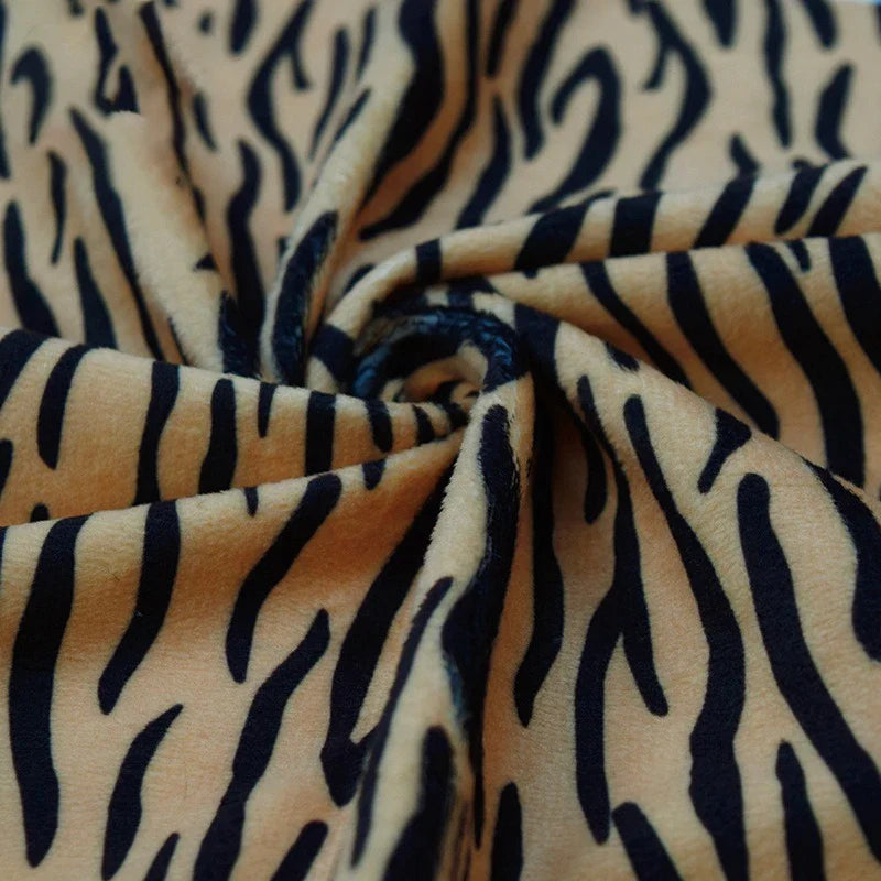 Tissu minky à motif animalier au mètre