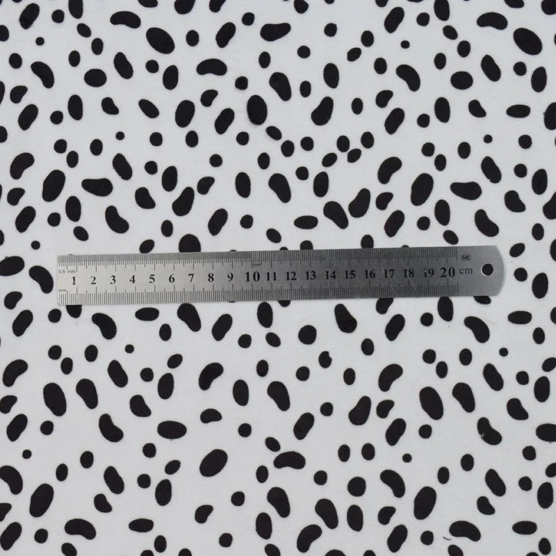 Tissu minky à motif animalier au mètre