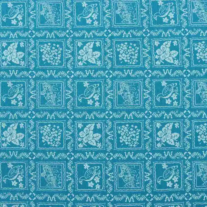 Découvrez la Flanelle de coton fleurie au mètre de Longan Craft France : un tissu flanelle d'automne coloré aux imprimés floraux, parfait pour coudre des robes, des vêtements et des projets créatifs. Idéal pour ajouter une touche vibrante à vos créations !.