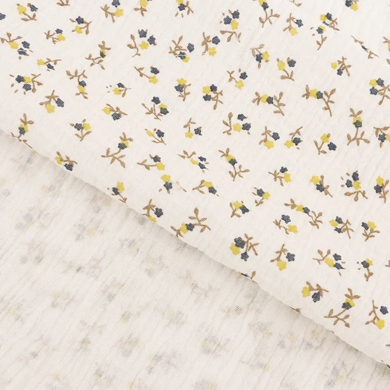 Tissu double gaze de coton à motif floral au mètre