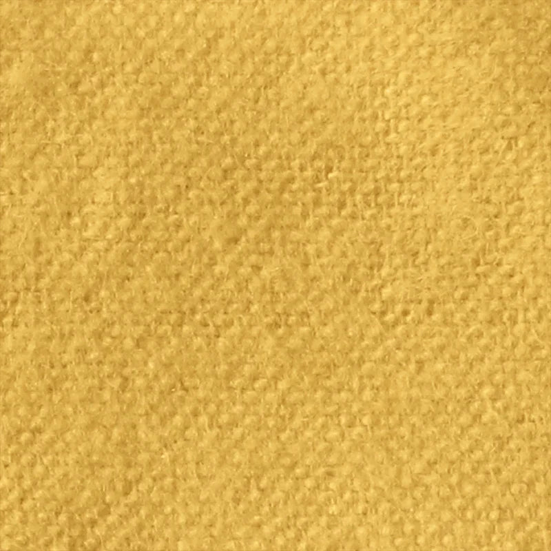 Gros plan sur la Flanelle de coton uni au mètre de Longon Craft France - une flanellette jaune texturée, confortable d'automne, aux fibres douces et uniformément tissées, parfaite comme tissu super douillet pour câlins et pyjamas.