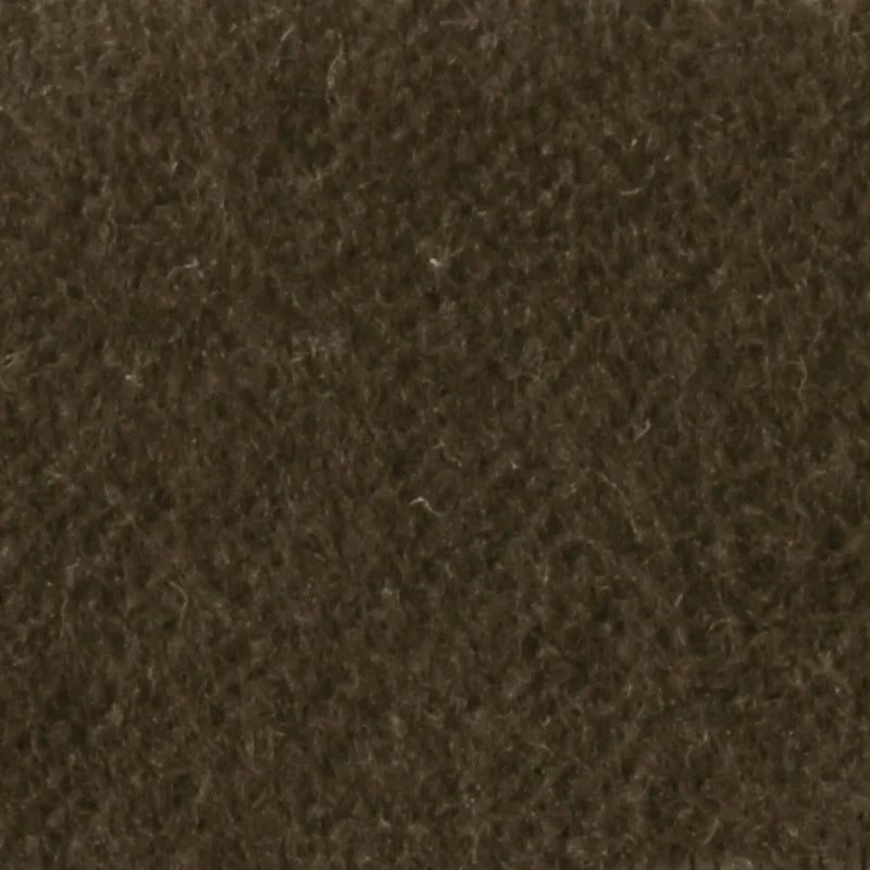 Gros plan sur la Flanelle de coton uni au mètre de Longon Craft France, une flanelle super douce, semblable à de la laine, idéale pour les pyjamas d'automne ou les projets de quilting chauds - parfaitement confortable et douillet pour câlins.