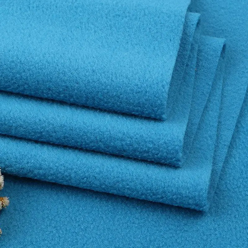 Tissu en polaire épais uni au mètre