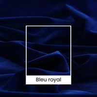 Gros plan sur un luxueux tissu d'ameublement bleu royal "Tissu velours uni au mètre" de Longan Craft France, montrant des plis souples et un carré central avec le texte "Bleu royal" en bas. Idéal pour la couture, l'habillement et les projets créatifs (165 cm de large).