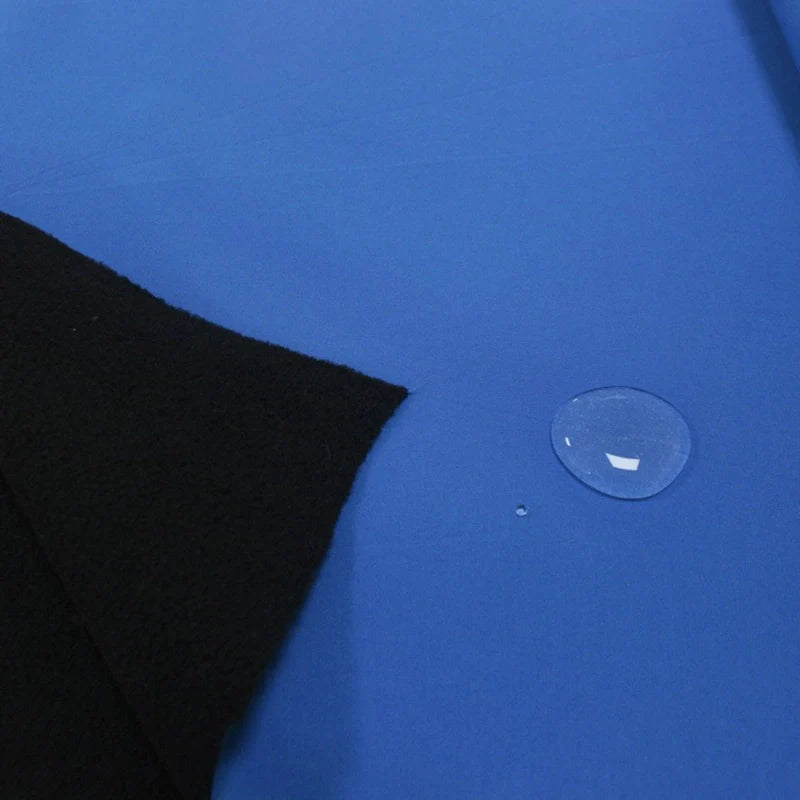 Tissu en polaire imperméable au mètre