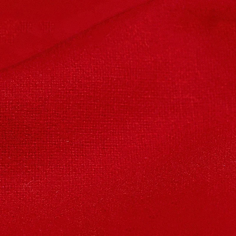 Gros plan sur le tissu flanelle en laine au mètre de Longon Craft France, montrant sa texture tissée et ses plis subtils - une flanelle confortable uni en laine et polyester, idéale pour l'automne et parfaite pour les vêtements d'hiver.